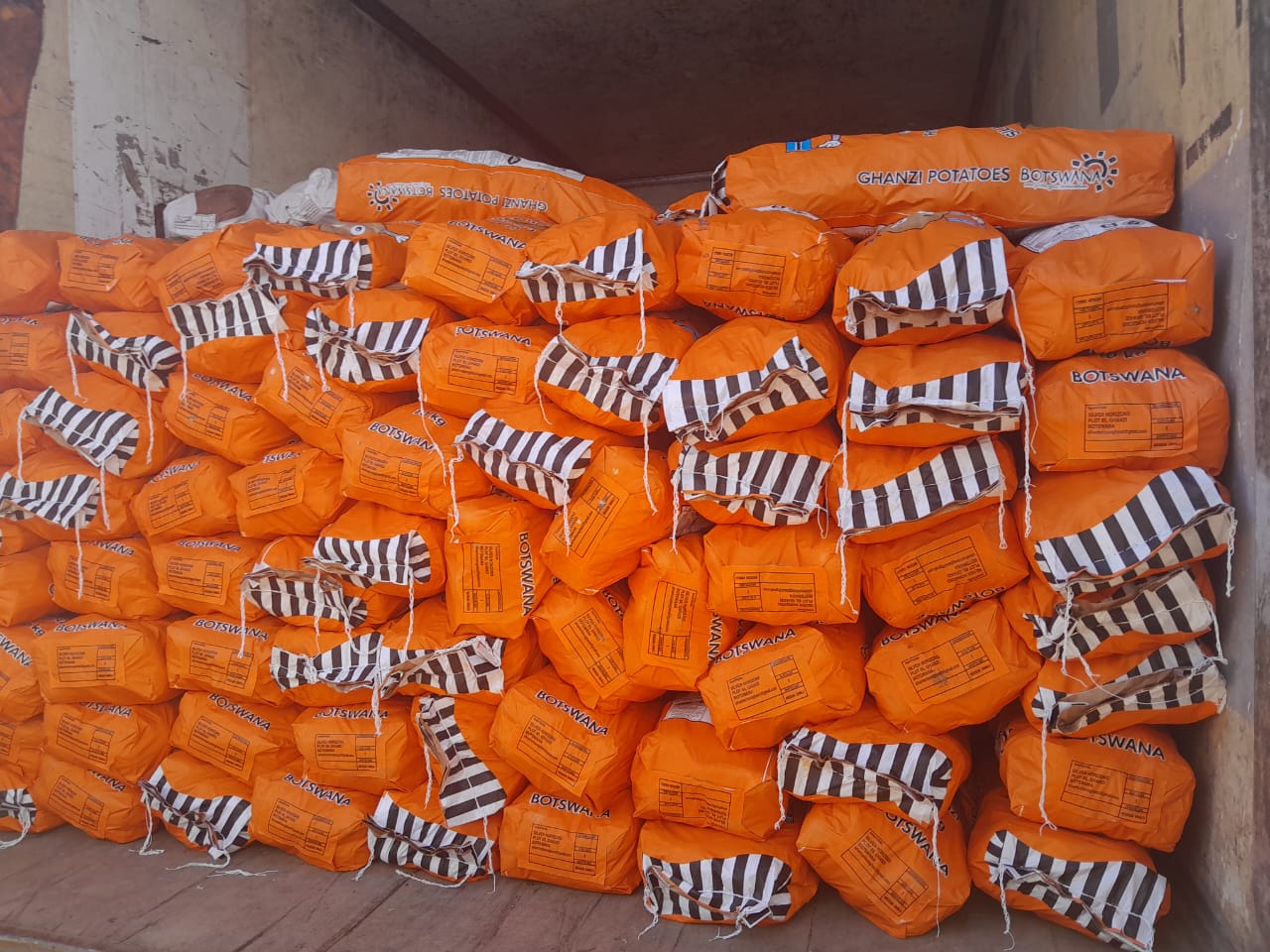 10kg Potatoes Availab